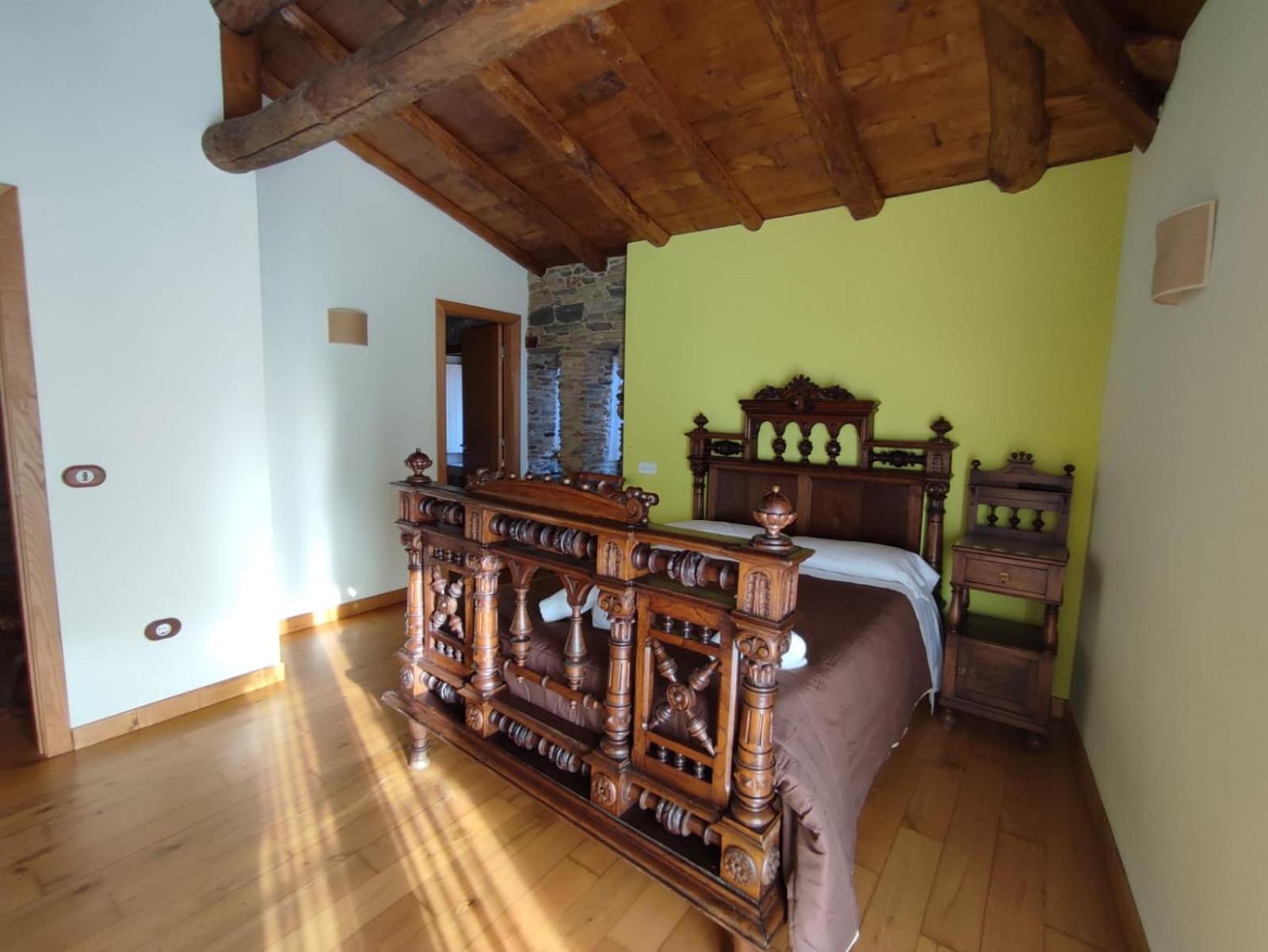 Vila Peregrina-Taxi Gratis Арсуа Екстер'єр фото