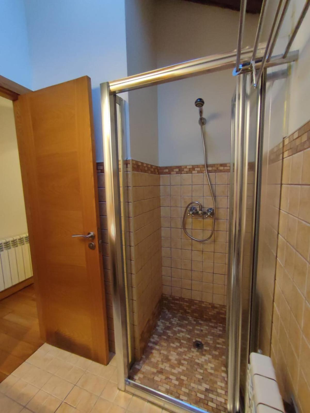 Vila Peregrina-Taxi Gratis Арсуа Екстер'єр фото